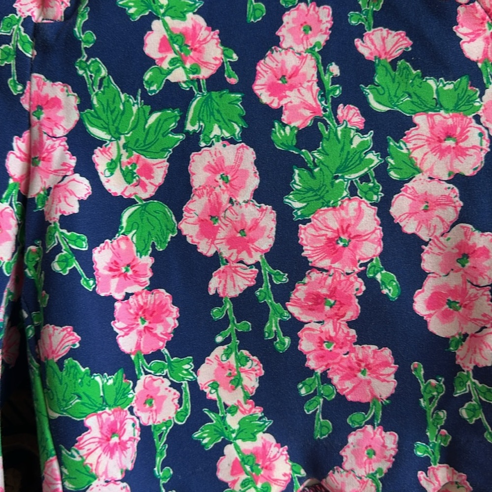 Lilly Pulitzer Darci Stretchy Knit Floral Print Scalloped Edge Shorts Size 4 - Picture 3 of 12